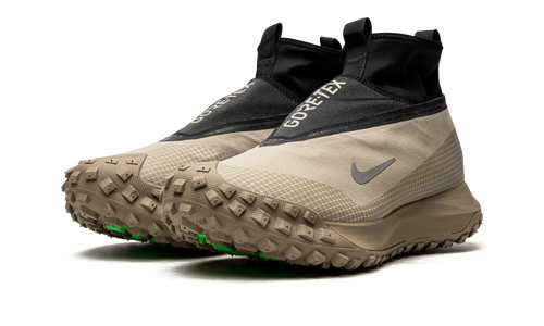 ACG Mountain Fly Gore-Tex "Metallic Silver" CT2904 200