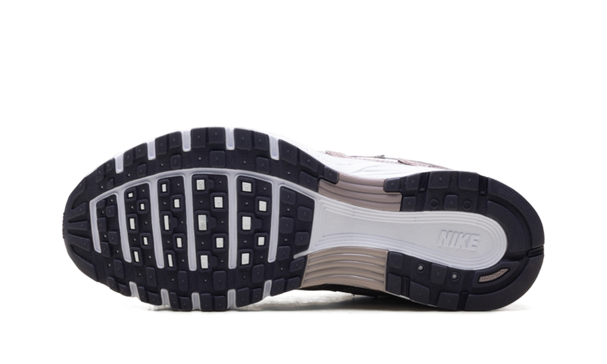 P-6000 WMNS "White Purple Light Violet Ore" IO3496 103