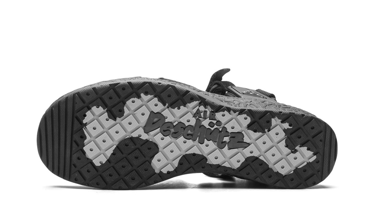 ACG AIR DESCHUTZ "TRIPLE BLACK" CT2890 005