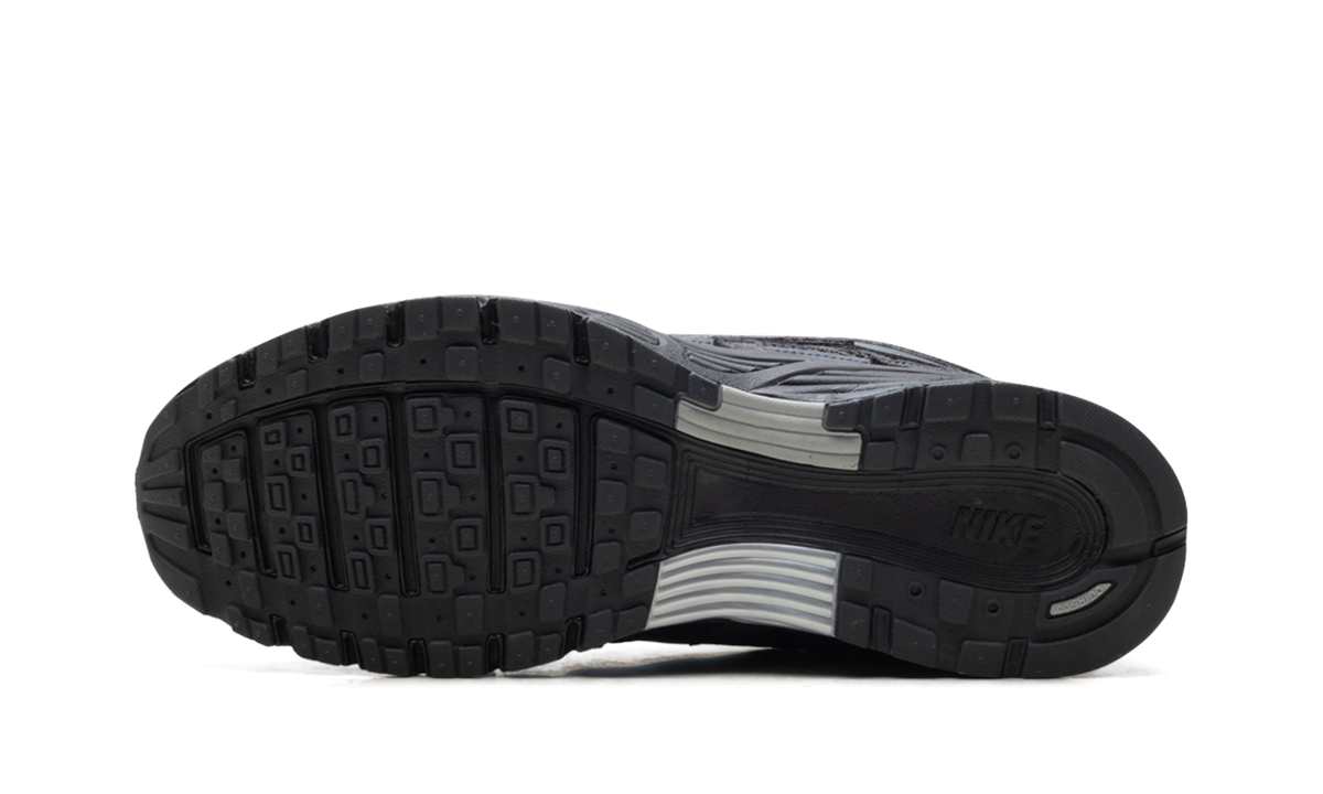P-6000 Suede "Anthracite Metallic Silver" HF0015 002