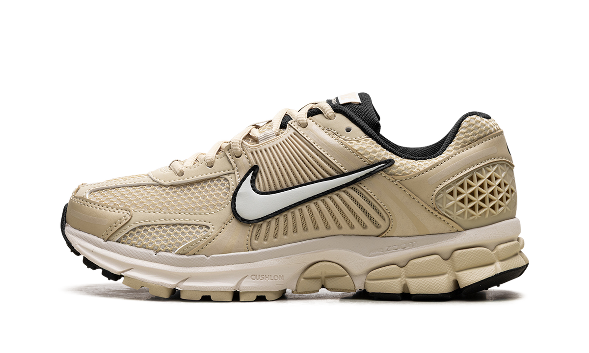 Air Zoom Vomero 5 WMNS "Team Gold" FJ2028 700