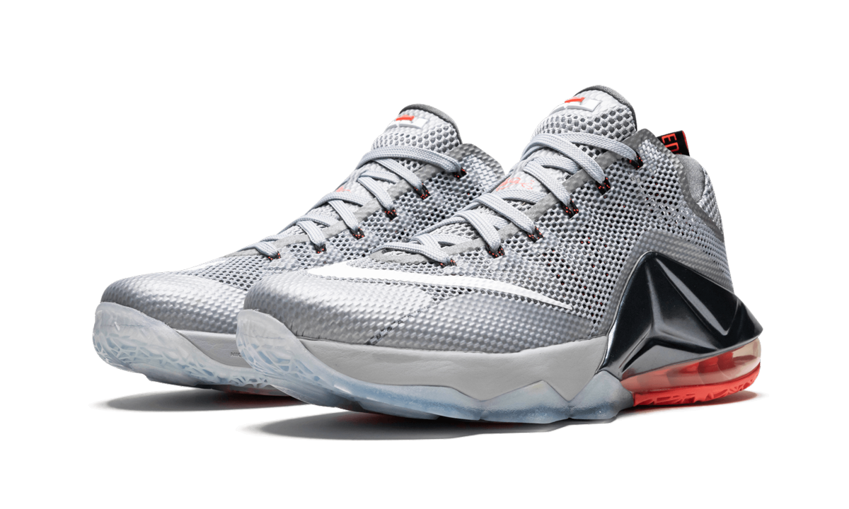 Lebron 12 Low "Wolf Grey" 724557 014