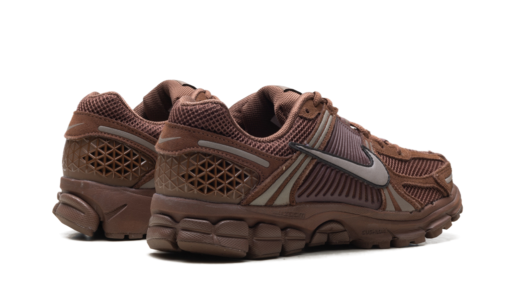 Zoom Vomero 5 WMNS "Fauna Brown Velvet Brown" HQ0458 201